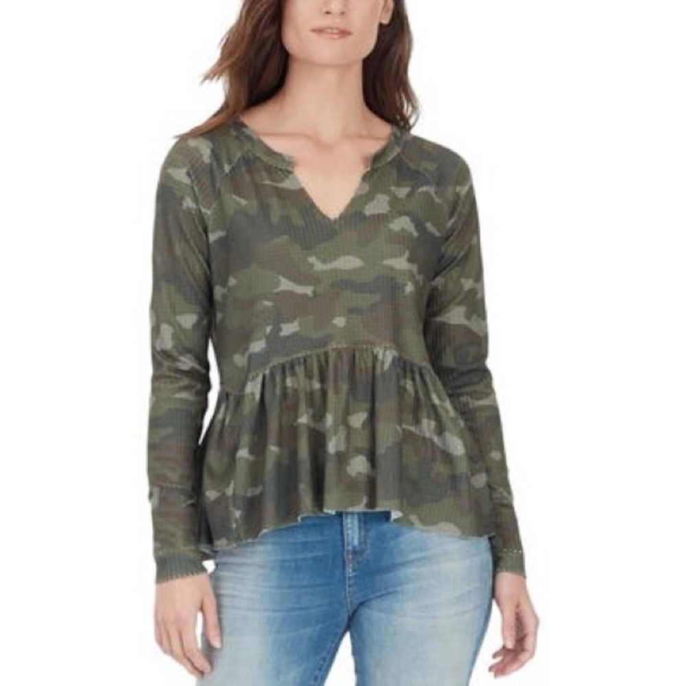 NWOT William Rast Camo Peplum Top